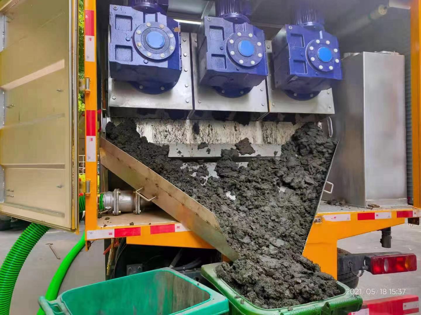 新州镇化粪池清掏城市维护站-泥浆净化干湿分离处理